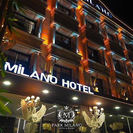 Park Milano Hotel İzmir Buitenkant foto